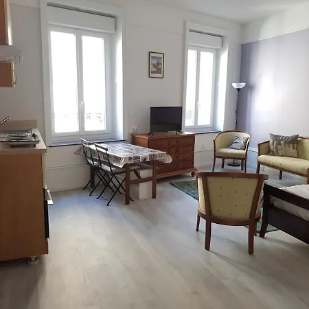 Le Studio Stanislas Apartamento *